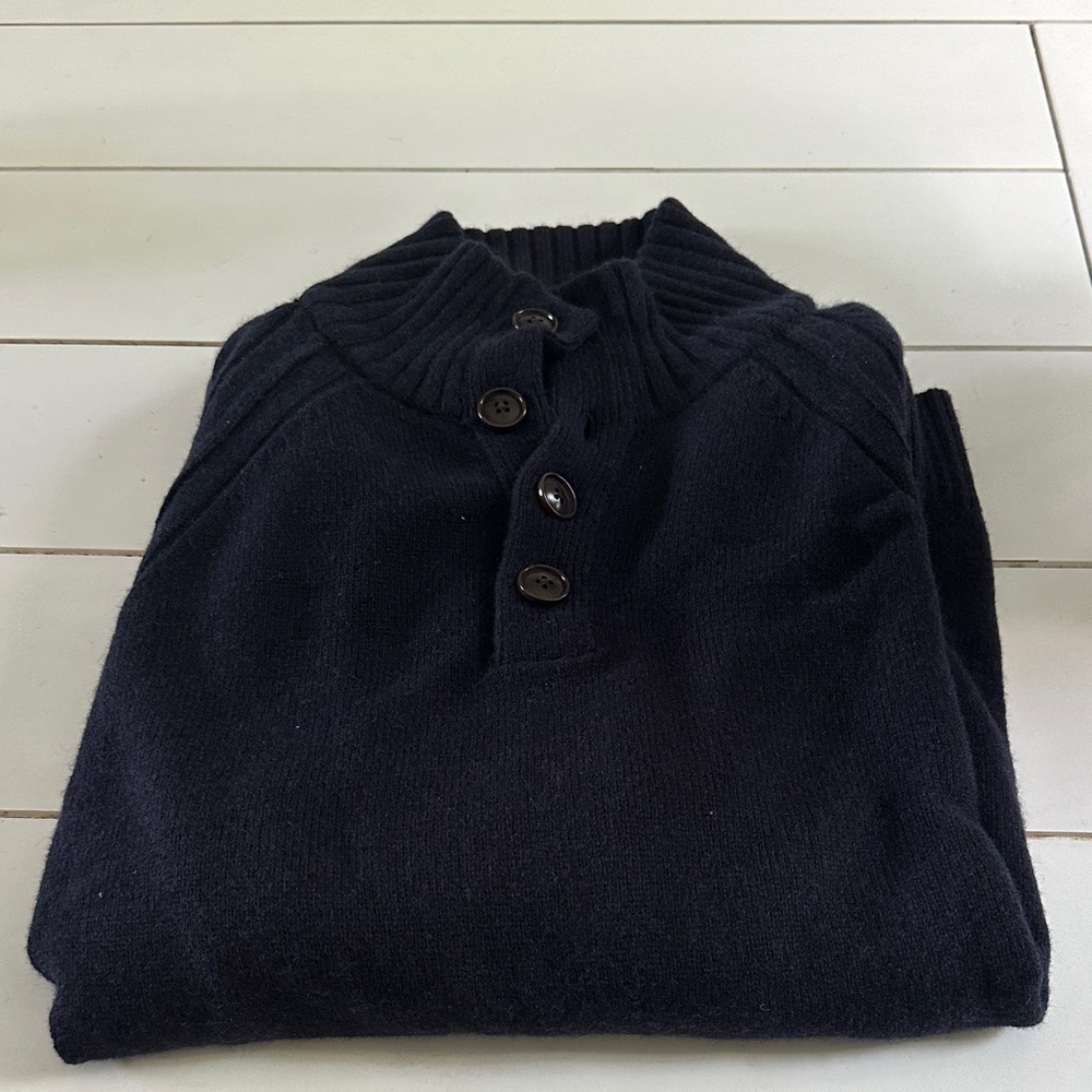 Banana Republic Men's Black Cardigan Sweater